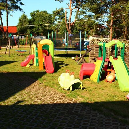 Ferienhaus Holiday Home Domki Raj Jarosławiec Extérieur photo